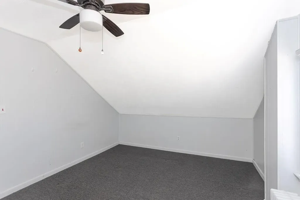 72 Bedlow Avenue Newport RI 02840