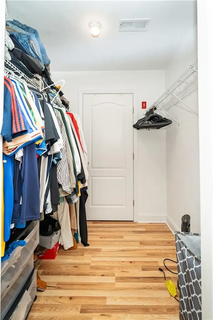 9 Gray Coach Lane Cranston RI 02921