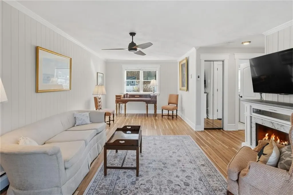 174 Seaside Drive Jamestown RI 02835
