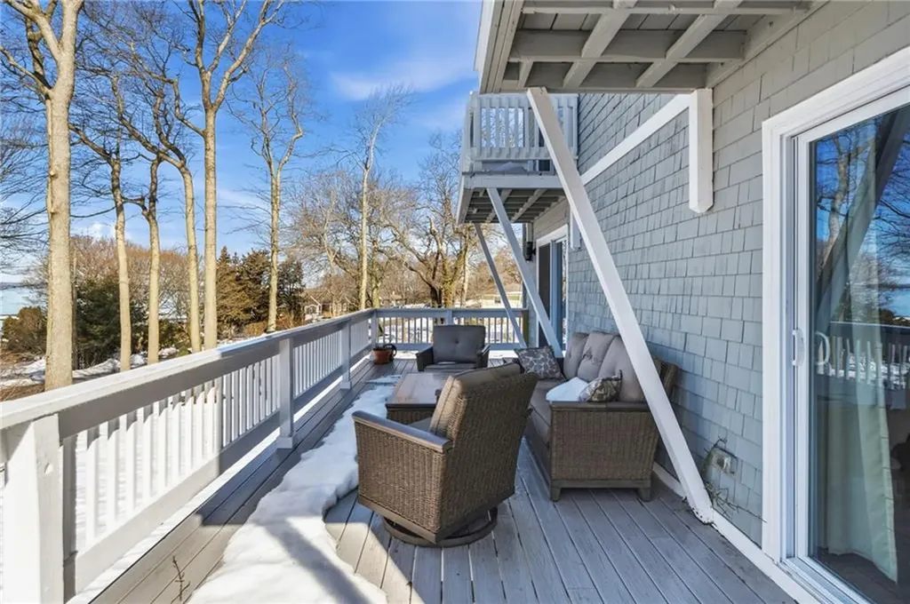174 Seaside Drive Jamestown RI 02835