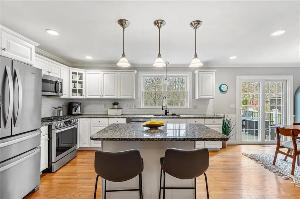 322 Washington Road Barrington RI 02806