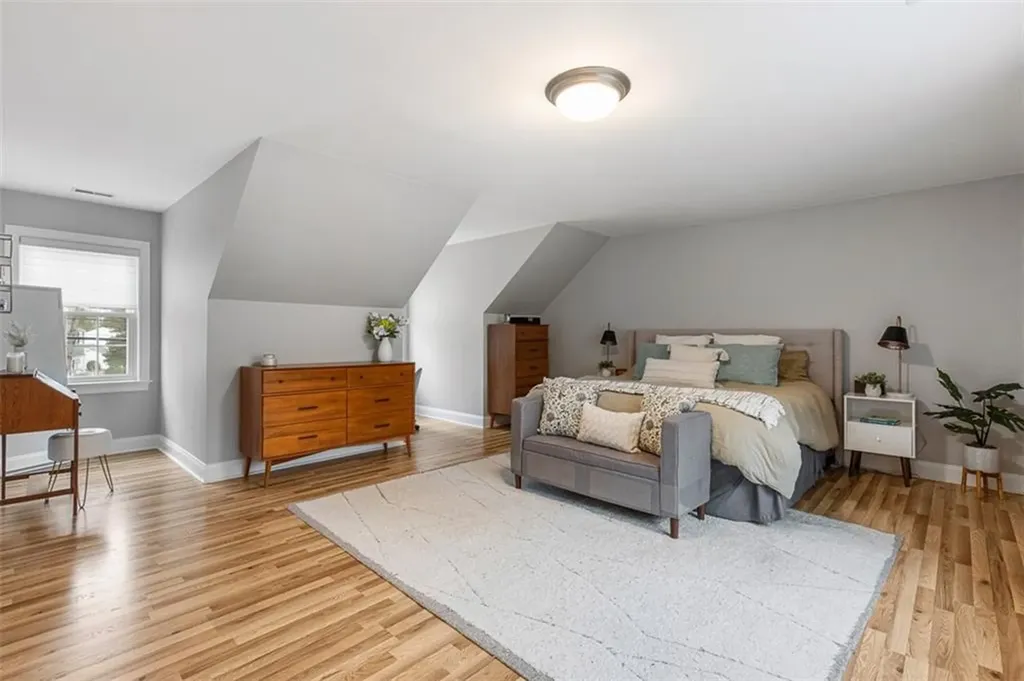 322 Washington Road Barrington RI 02806