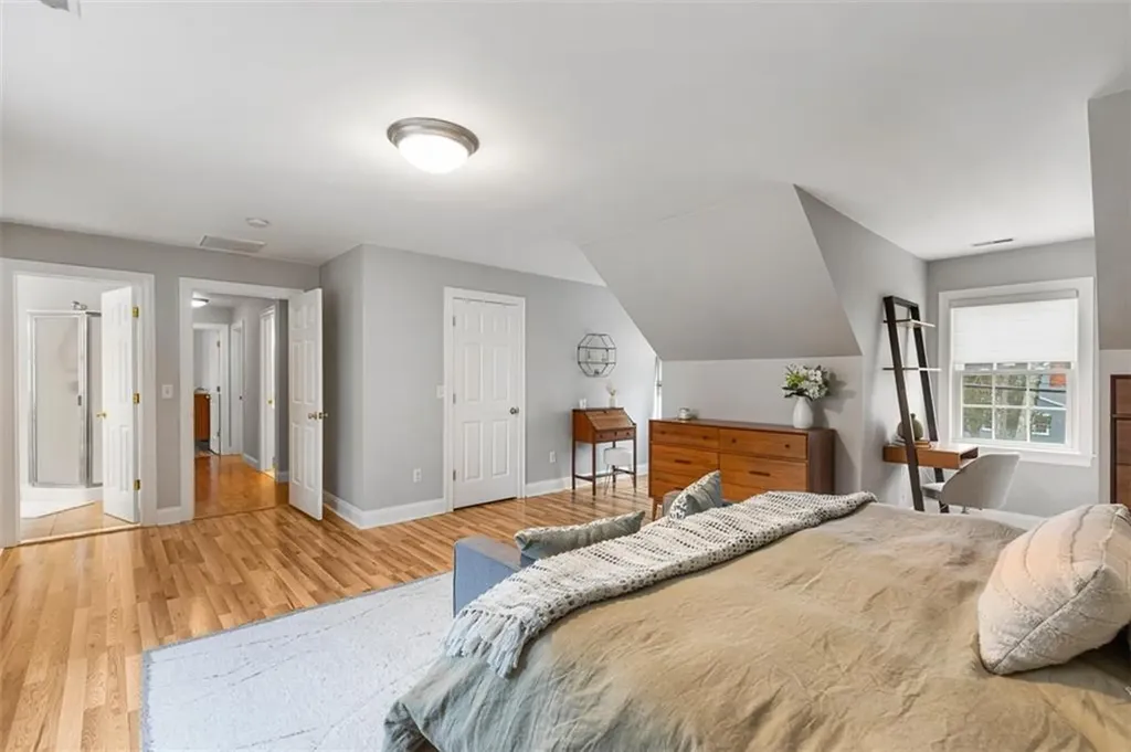 322 Washington Road Barrington RI 02806
