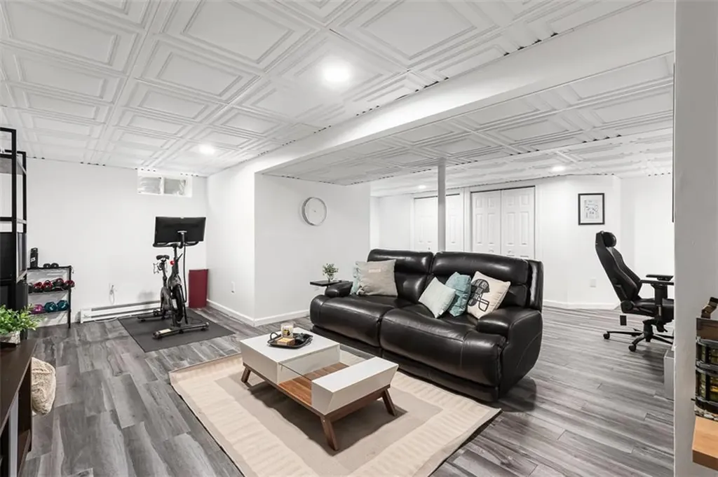 322 Washington Road Barrington RI 02806