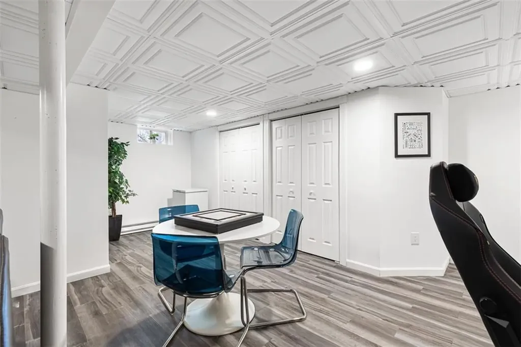 322 Washington Road Barrington RI 02806