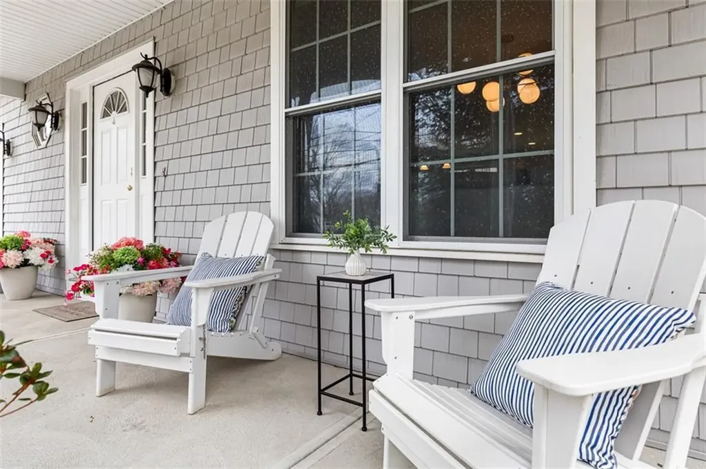 322 Washington Road Barrington RI 02806