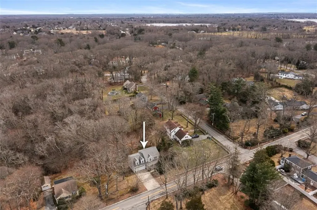 322 Washington Road Barrington RI 02806