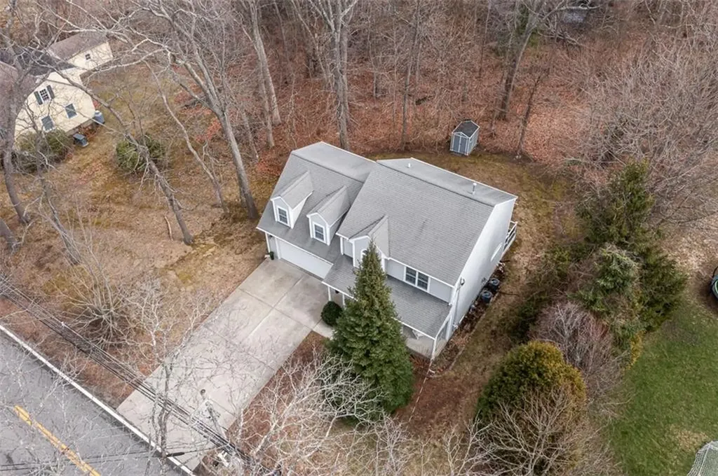322 Washington Road Barrington RI 02806