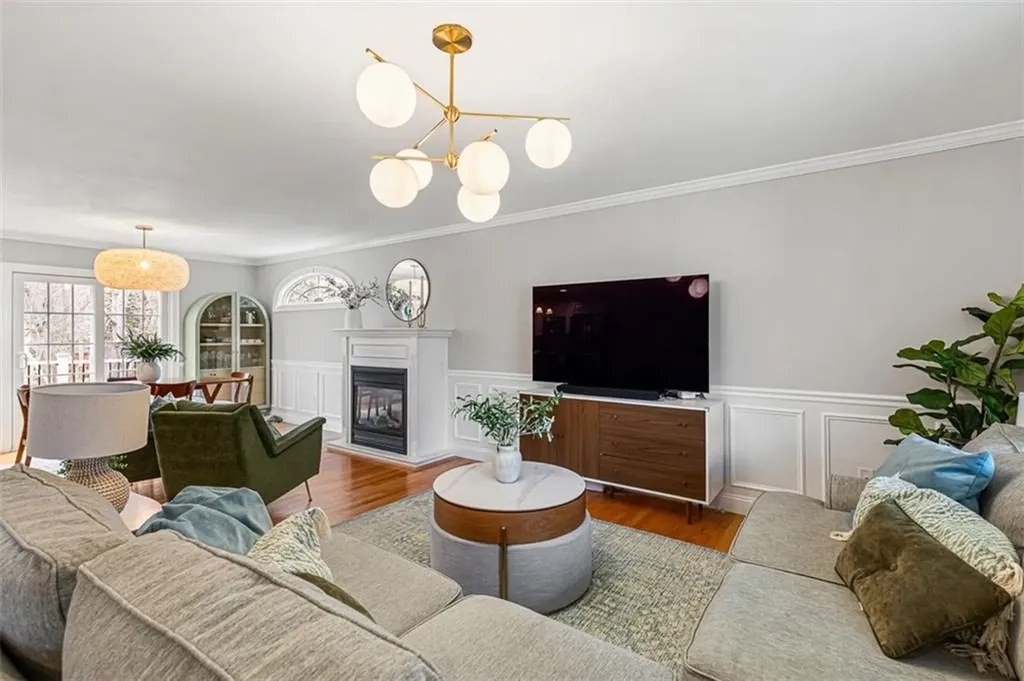 322 Washington Road Barrington RI 02806