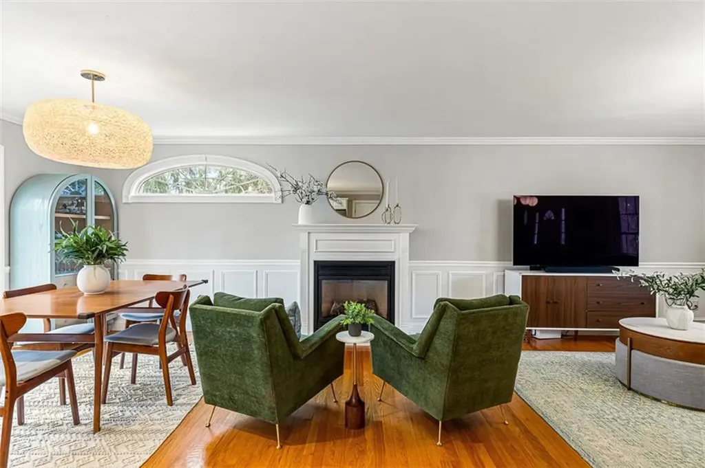 322 Washington Road Barrington RI 02806