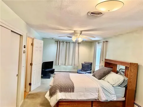 139 Suffolk Avenue Pawtucket RI 0261