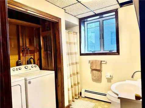 139 Suffolk Avenue Pawtucket RI 0261