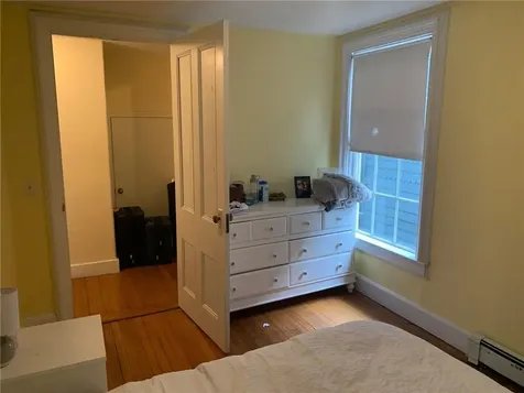 27 Young Street Newport RI 02840
