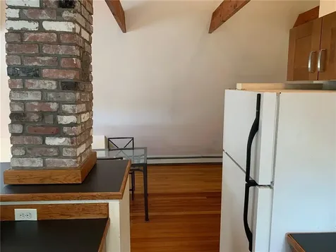 27 Young Street Newport RI 02840