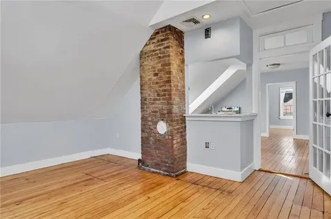 45 51 Wendell Street Providence RI 02909