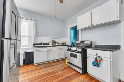 45 51 Wendell Street Providence RI 02909