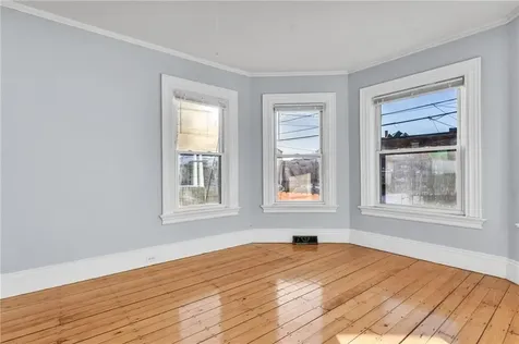 45 51 Wendell Street Providence RI 02909