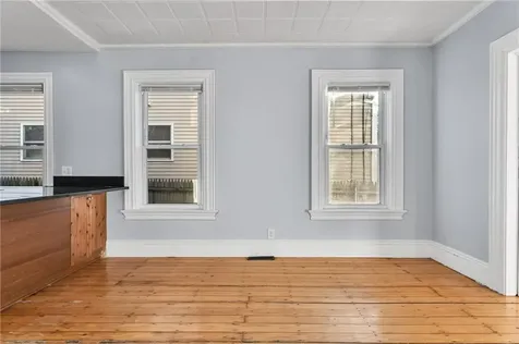 45 51 Wendell Street Providence RI 02909