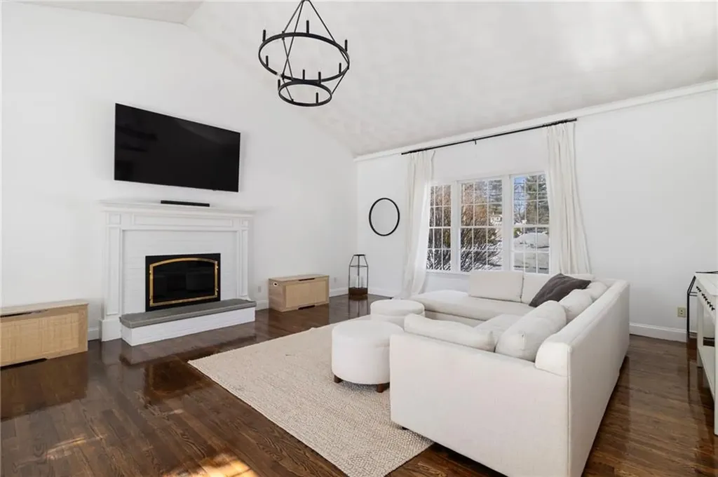 1 Princess Pine Road Lincoln RI 02865