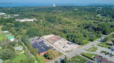 2500 East Main Road Portsmouth RI 02871