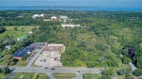 2500 East Main Road Portsmouth RI 02871