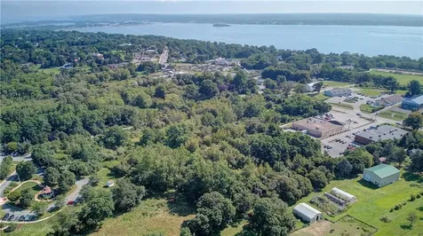 2500 East Main Road Portsmouth RI 02871