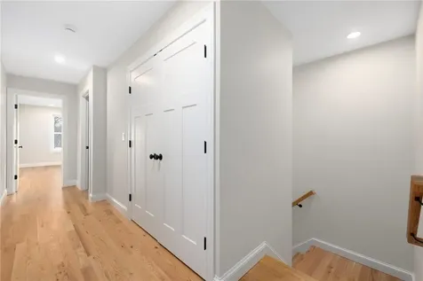 2907 Post Road Warwick RI 02886