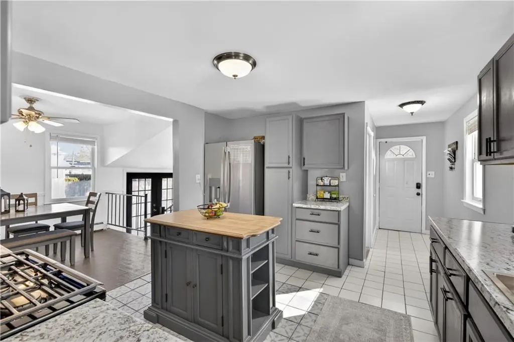 404 Church Avenue Warwick RI 02889