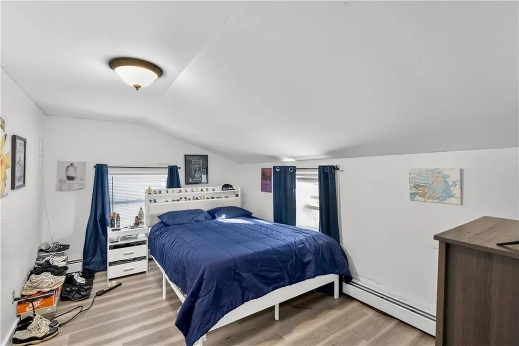 404 Church Avenue Warwick RI 02889