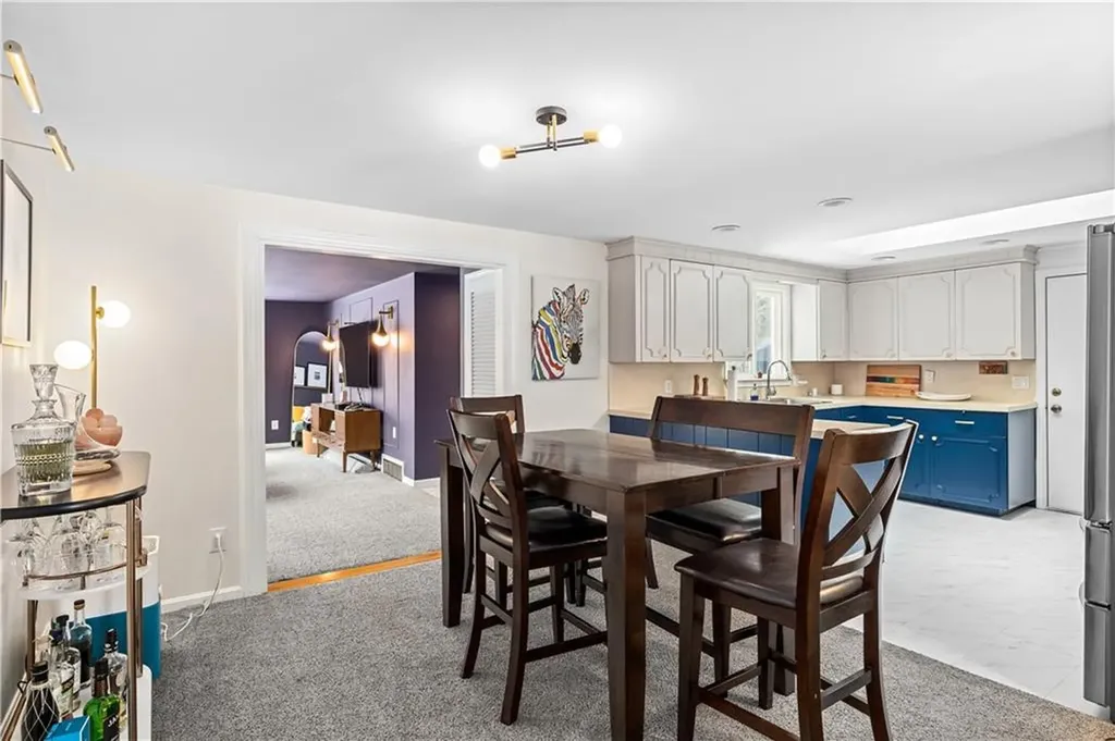 127 Dellwood Road Cranston RI 02920