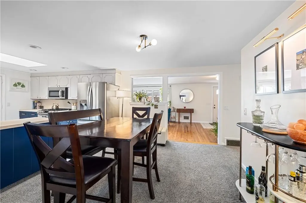 127 Dellwood Road Cranston RI 02920