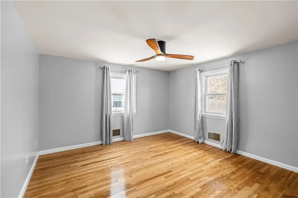 127 Dellwood Road Cranston RI 02920