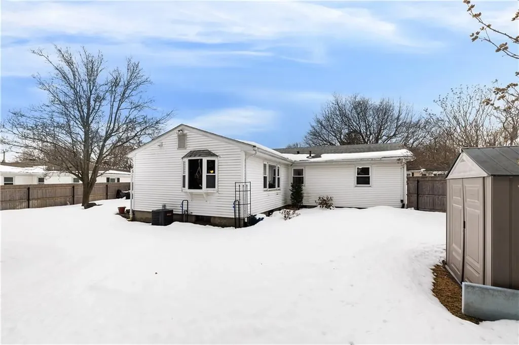 127 Dellwood Road Cranston RI 02920