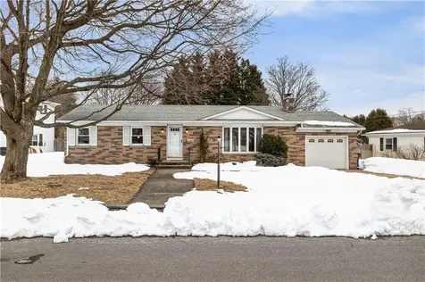 127 Dellwood Road Cranston RI 02920