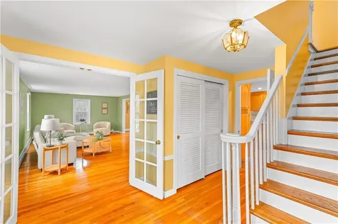 90 Bow Street East Greenwich RI 02818