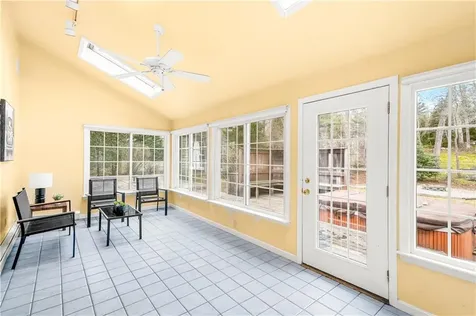 90 Bow Street East Greenwich RI 02818