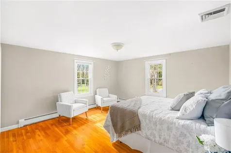 90 Bow Street East Greenwich RI 02818