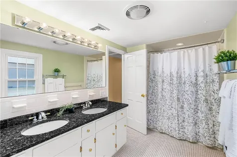 90 Bow Street East Greenwich RI 02818