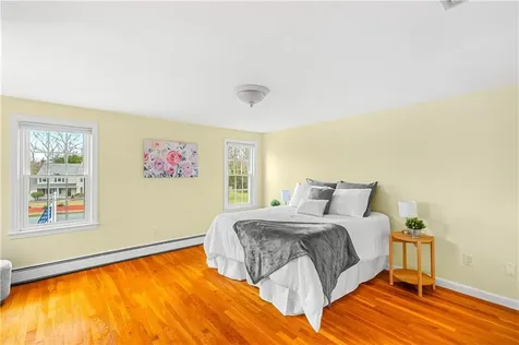 90 Bow Street East Greenwich RI 02818