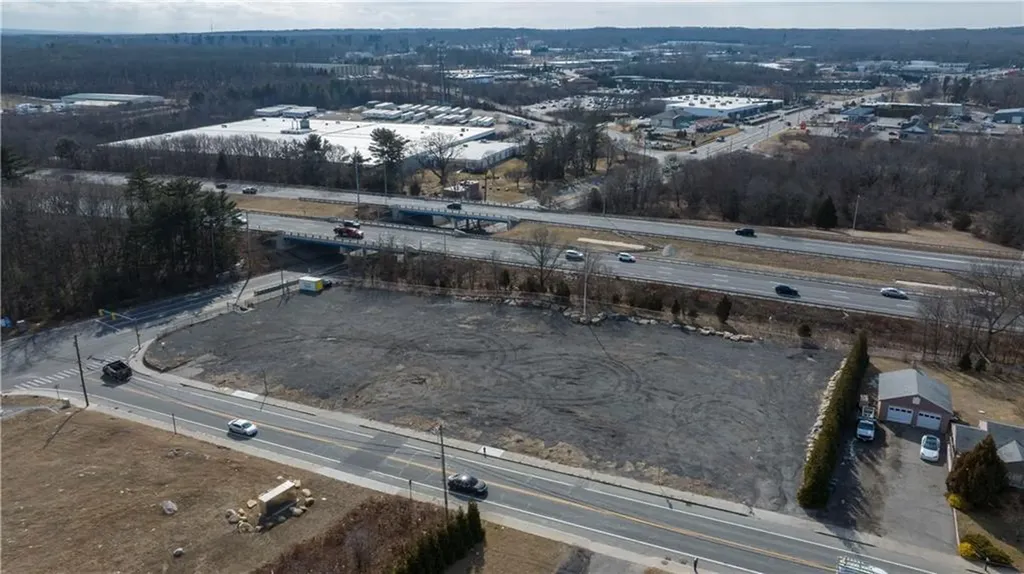 1835 Plainfield Pike Johnston RI 02919