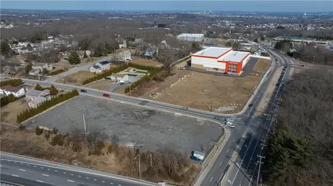 1835 Plainfield Pike Johnston RI 02919