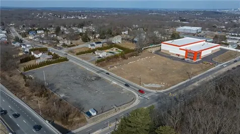 1835 Plainfield Pike Johnston RI 02919