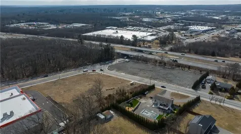 1835 Plainfield Pike Johnston RI 02919