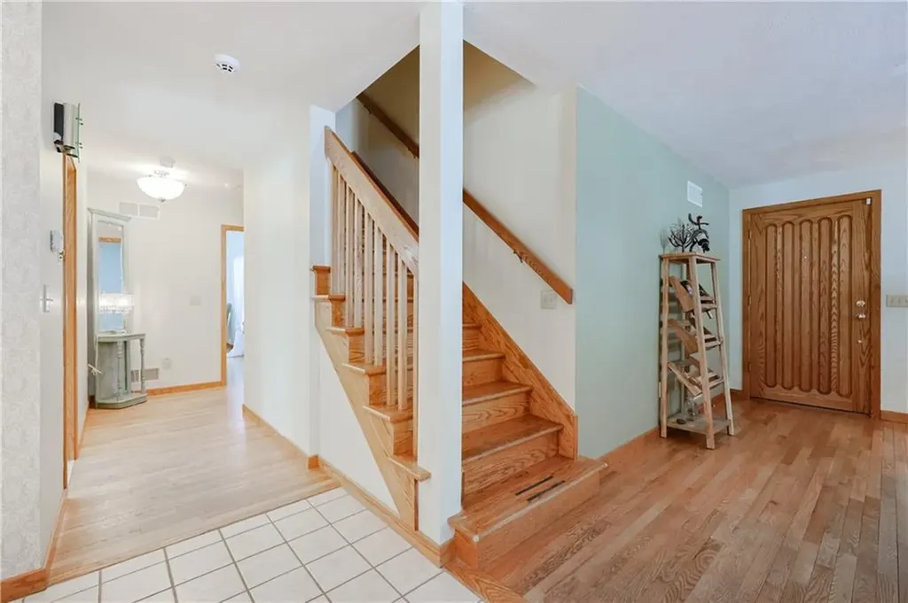 28 Gilfillan Road North Smithfield RI 02896