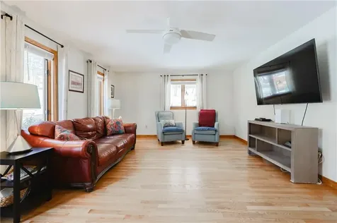 28 Gilfillan Road North Smithfield RI 02896