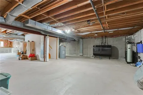 28 Gilfillan Road North Smithfield RI 02896