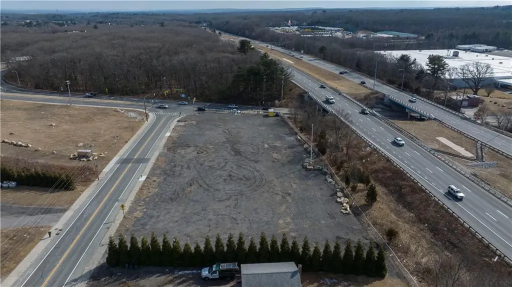 1835 Plainfield Pike Johnston RI 02919