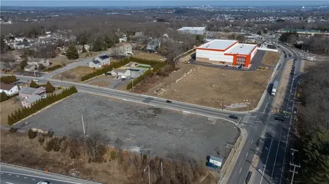 1835 Plainfield Pike Johnston RI 02919