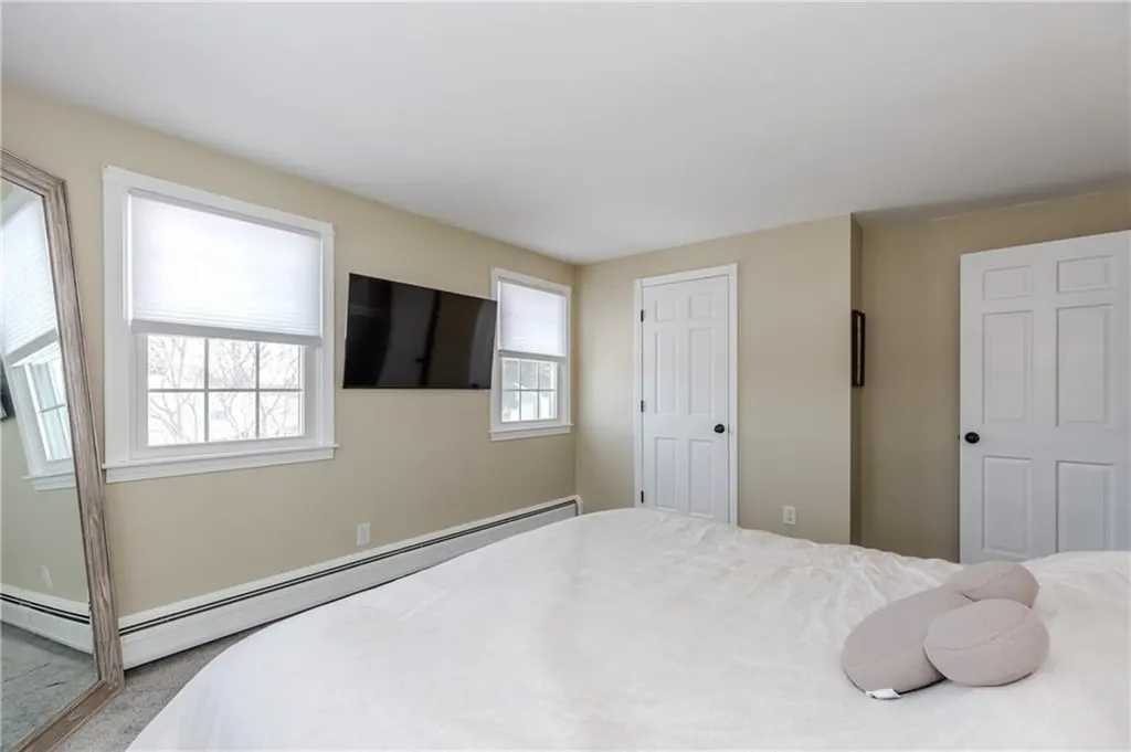 93 Tanglewood Drive West Warwick RI 02893