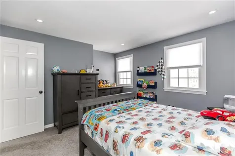 93 Tanglewood Drive West Warwick RI 02893